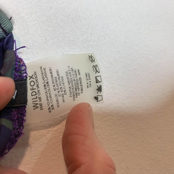 WILDFOX Gypsy bikini top purple floral gold WF hardware halter - Picture 7 of 9